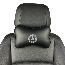 Подушка под шею черная с вышивкой 